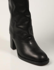BOTAS ANOTHER TREND 5659 17 05 NEGRO en color Negro