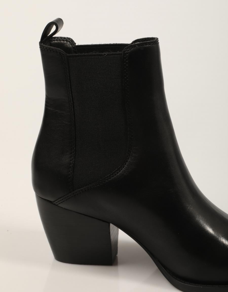 BOTINES ANOTHER TREND 5680 17 05 NEGRO en color Negro