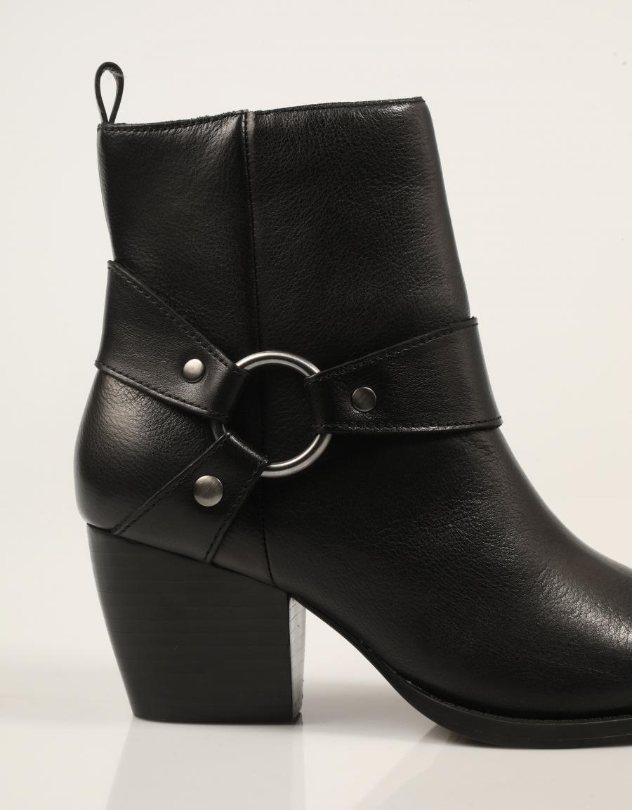 BOTINES ANOTHER TREND 5681 01 05 NEGRO en color Negro