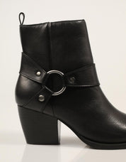 BOTINES ANOTHER TREND 5681 01 05 NEGRO en color Negro