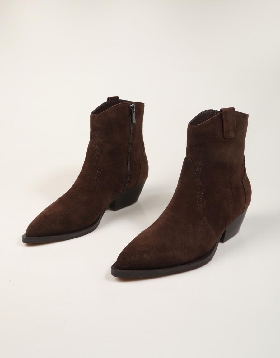 BOTINES ANOTHER TREND 5689 11 61 MOGANO en color Marron