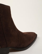 BOTINES ANOTHER TREND 5689 11 61 MOGANO en color Marron
