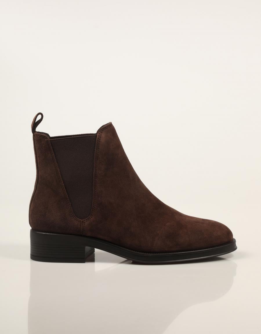 BOTINES ANOTHER TREND 5713 11 61 MOGANO en color Marron
