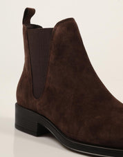 BOTINES ANOTHER TREND 5713 11 61 MOGANO en color Marron