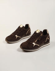 ZAPATILLAS XTI ZAPATILLA ANT.MARRON en color Marron