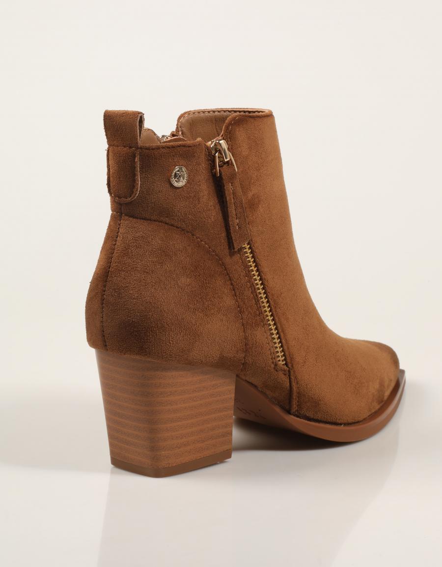 BOTINES XTI BOTIN CAMPERO CAMEL en color Cuero
