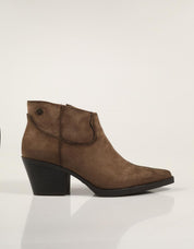 BOTINES XTI BOTIN CAMPERO TAUPE en color Taupe