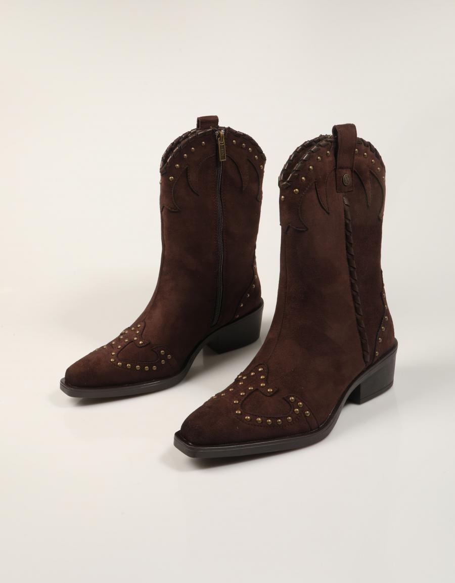 BOTAS XTI BOTA CAMPERO MARRON en color Marron