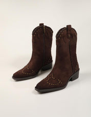 BOTAS XTI BOTA CAMPERO MARRON en color Marron