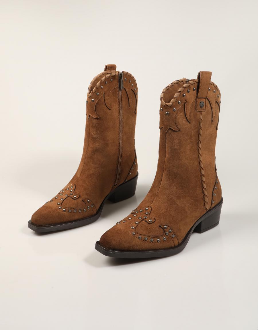 BOTAS XTI BOTA CAMPERO CAMEL en color Cuero