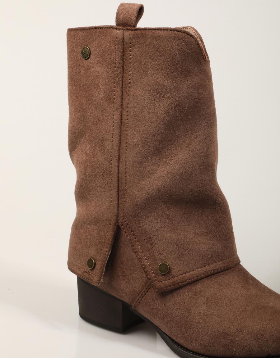 BOTAS XTI BOTA ANT TAUPE en color Taupe