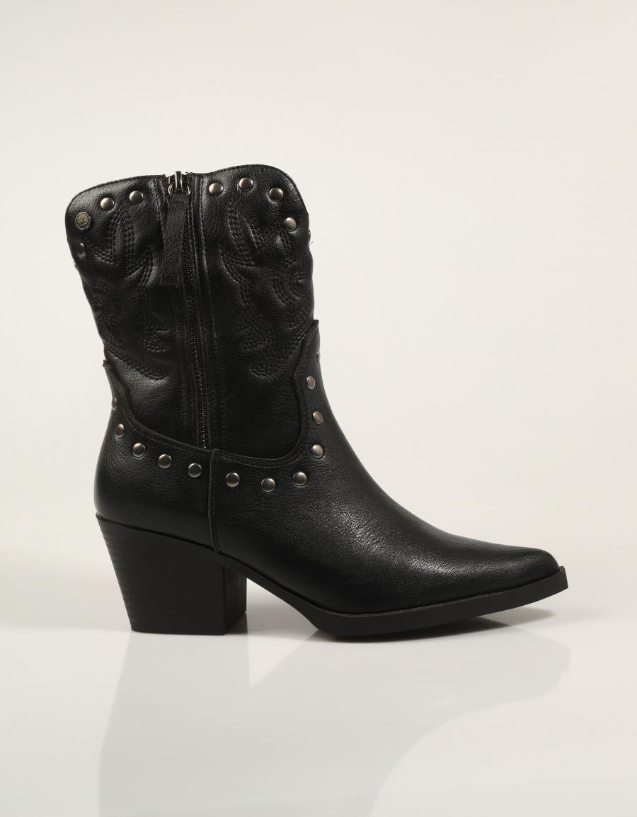 BOTINES XTI BOTIN REMACHES NEGRO en color Negro