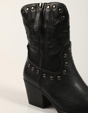 BOTINES XTI BOTIN REMACHES NEGRO en color Negro