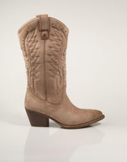 BOTAS XTI BOTA CAMPERO BEIGE en color Beige
