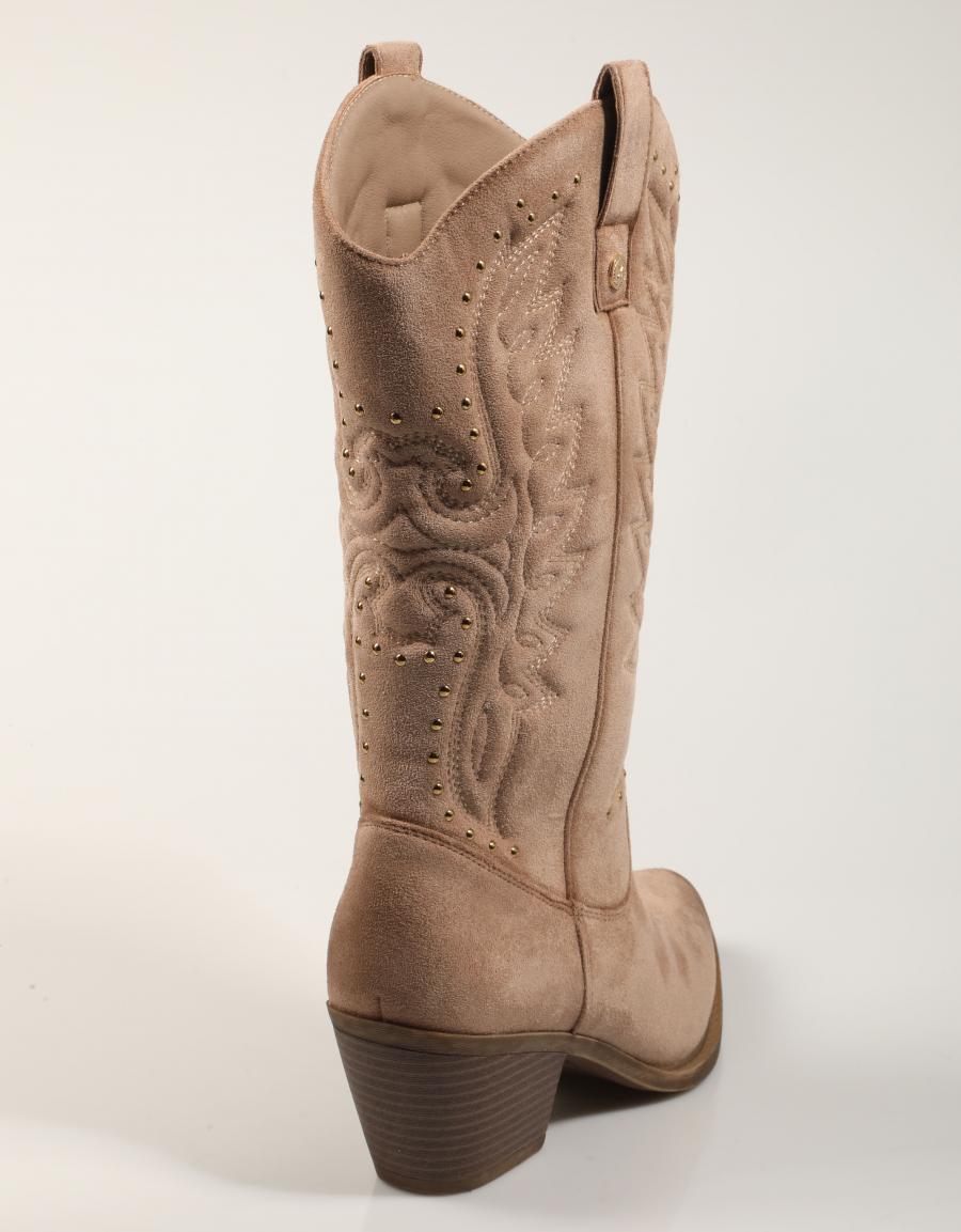 BOTAS XTI BOTA CAMPERO BEIGE en color Beige