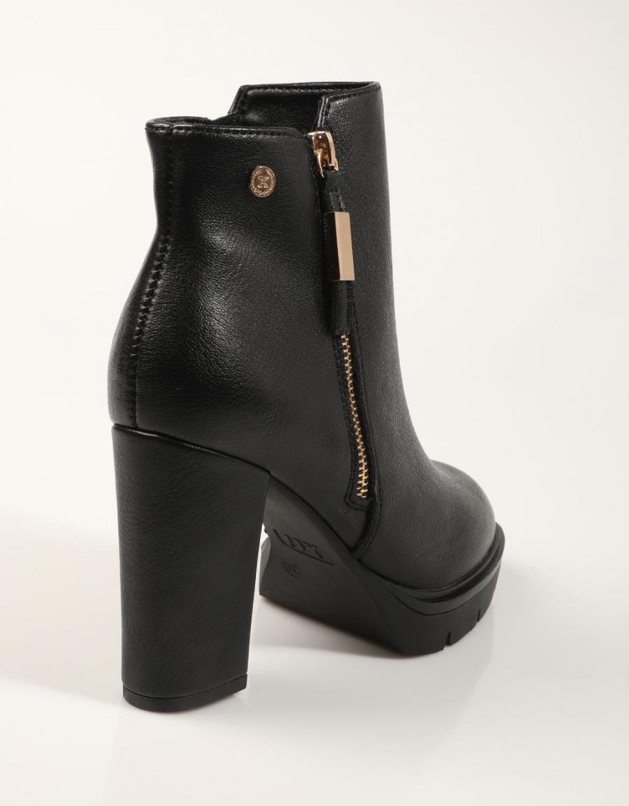 BOTINES XTI BOTIN CREMALLERA NEGRO en color Negro