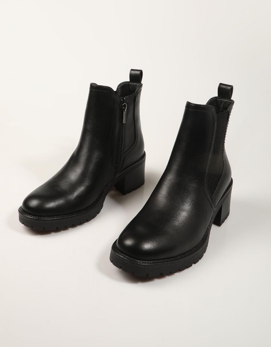 BOTINES XTI BOTIN CHELSEA NEGRO en color Negro