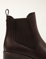 BOTINES XTI BOTIN CHELSEA MARRON en color Marron