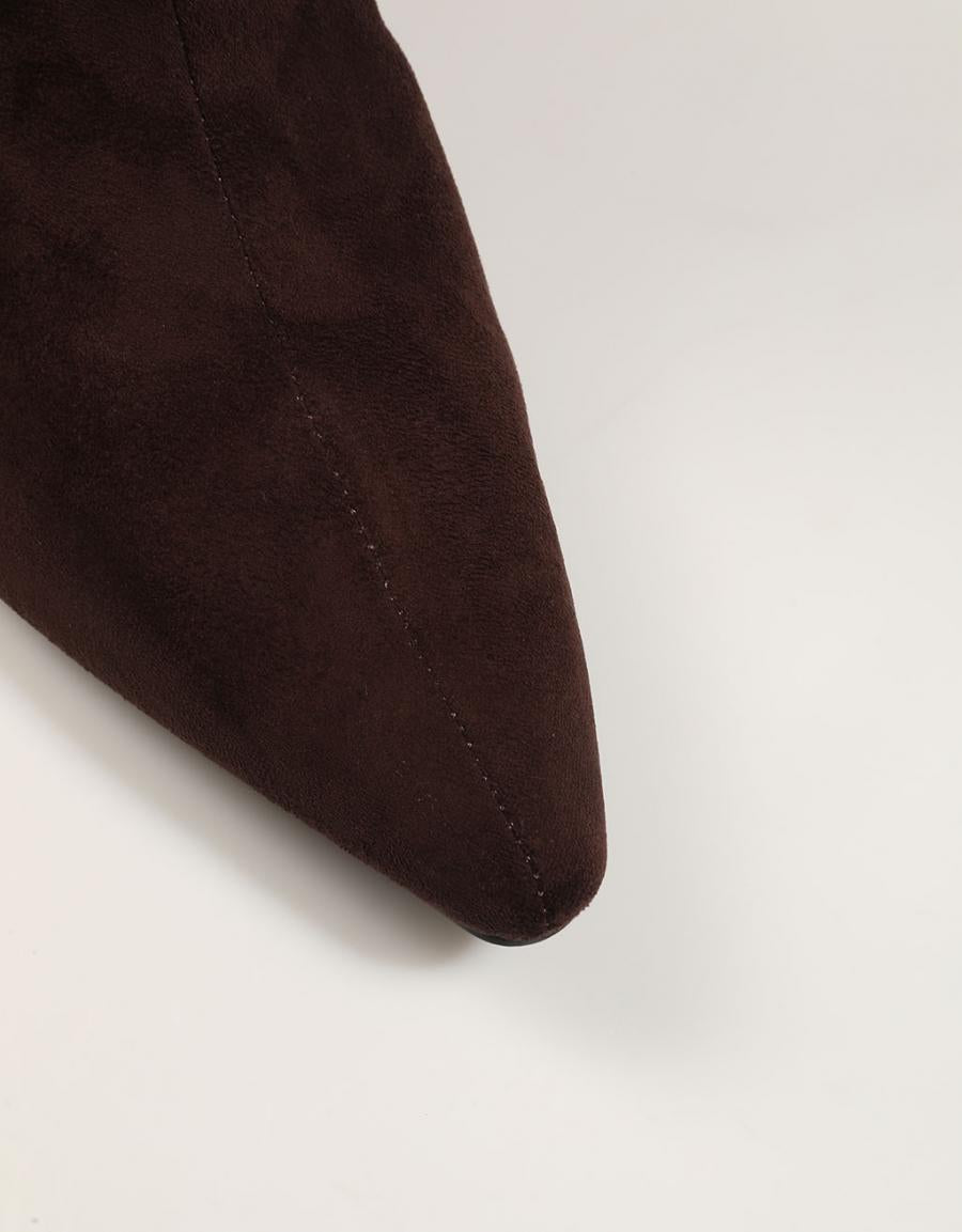 BOTINES XTI BOTIN ANTE MARRON en color Marron