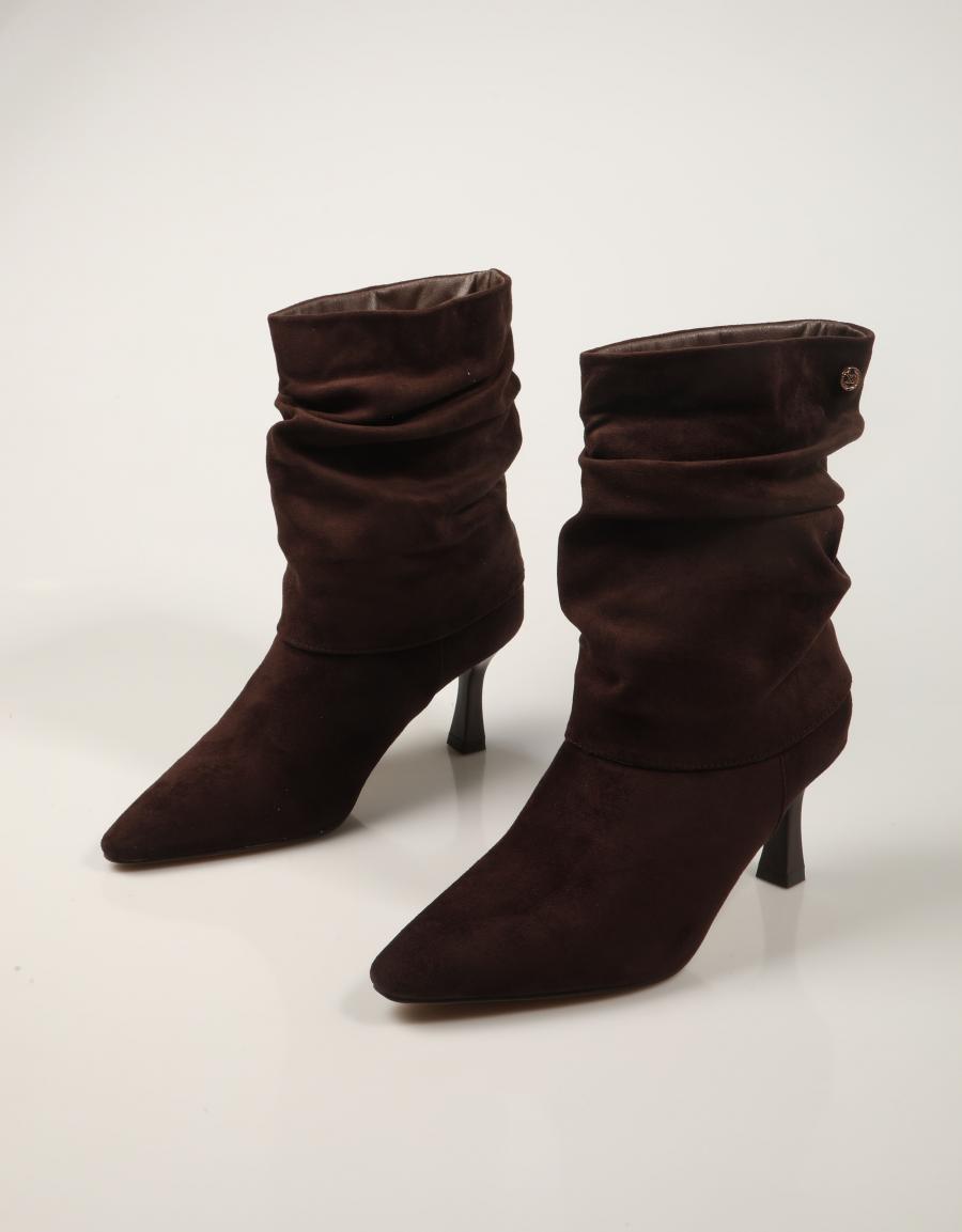 BOTINES XTI BOTA ANTE MARRON en color Marron