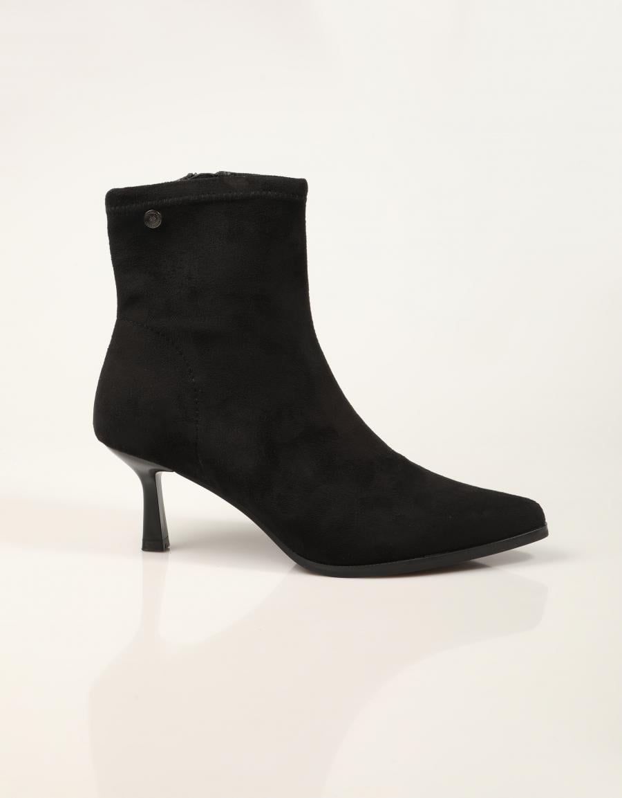 BOTINES XTI BOTIN ANTE NEGRO en color Negro