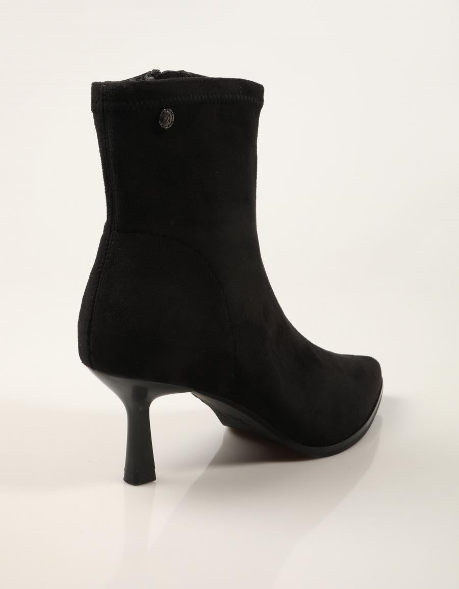 BOTINES XTI BOTIN ANTE NEGRO en color Negro
