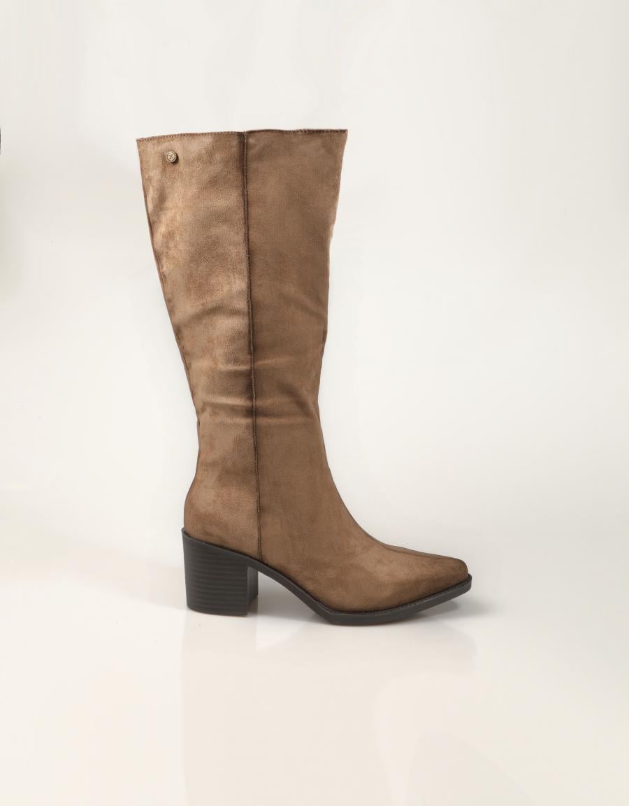 BOTAS XTI BOTA ANTE TAUPE en color Taupe