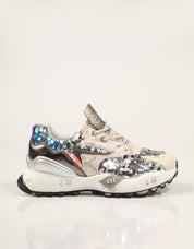 ZAPATILLAS EXE SNEAKER SILVER en color Plata