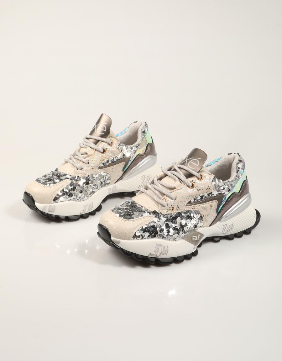 ZAPATILLAS EXE SNEAKER SILVER en color Plata