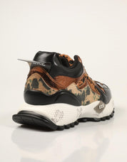 ZAPATILLAS EXE SNEAKER BLACK  BRONZE en color Negro