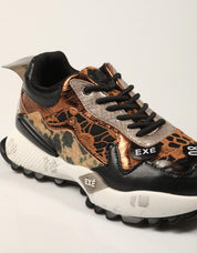 ZAPATILLAS EXE SNEAKER BLACK  BRONZE en color Negro