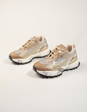 ZAPATILLAS EXE SNEAKER BEIGE GOLD en color Beige