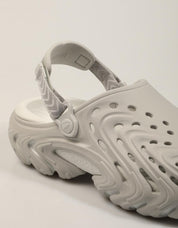 ZUECOS CROCS ECHO II CHROME ATMOSPHERE 213780 en color Gris