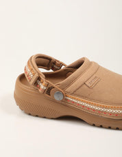 ZUECOS CROCS CLASSIC CRAFTED SEPIA 214048 en color Multicolor