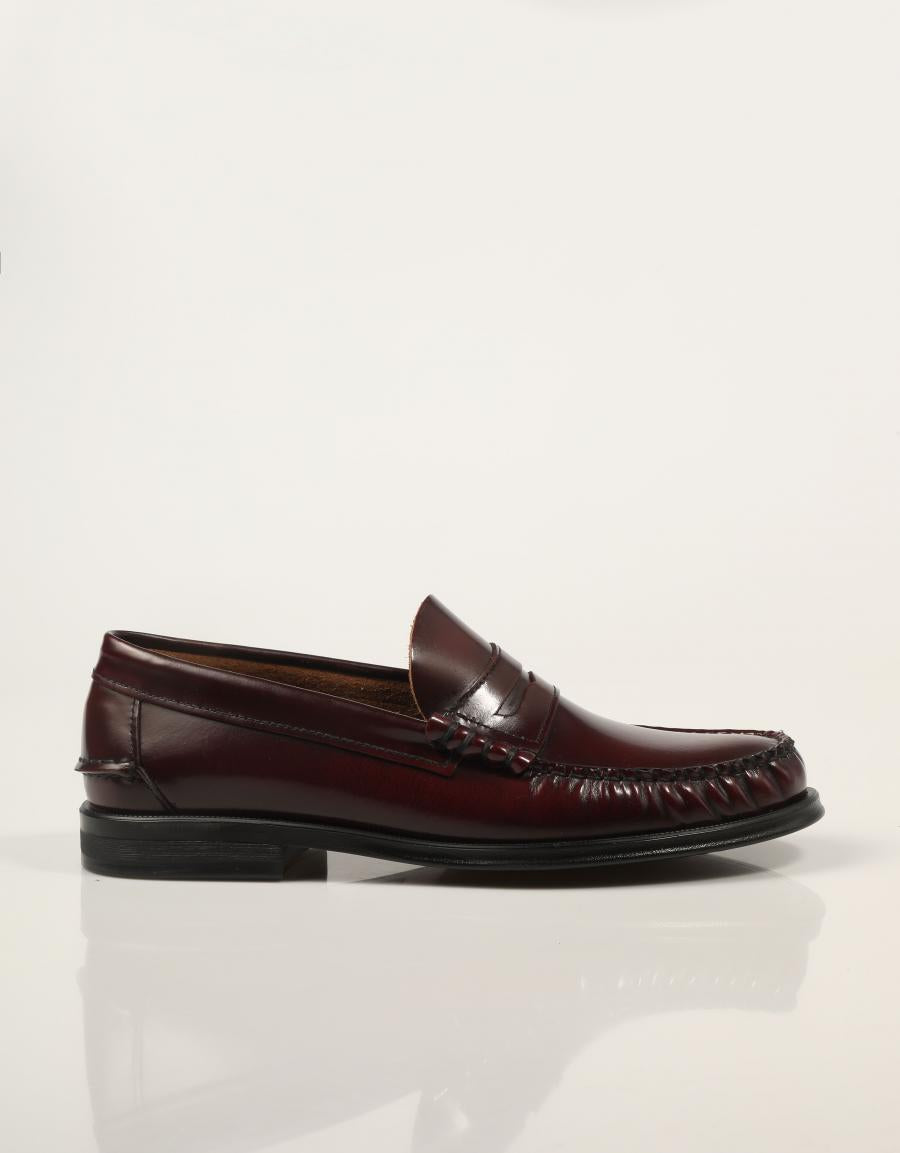 MOCASINES FREELANCE KIOWA ANTIC BURDEOS en color Burdeos