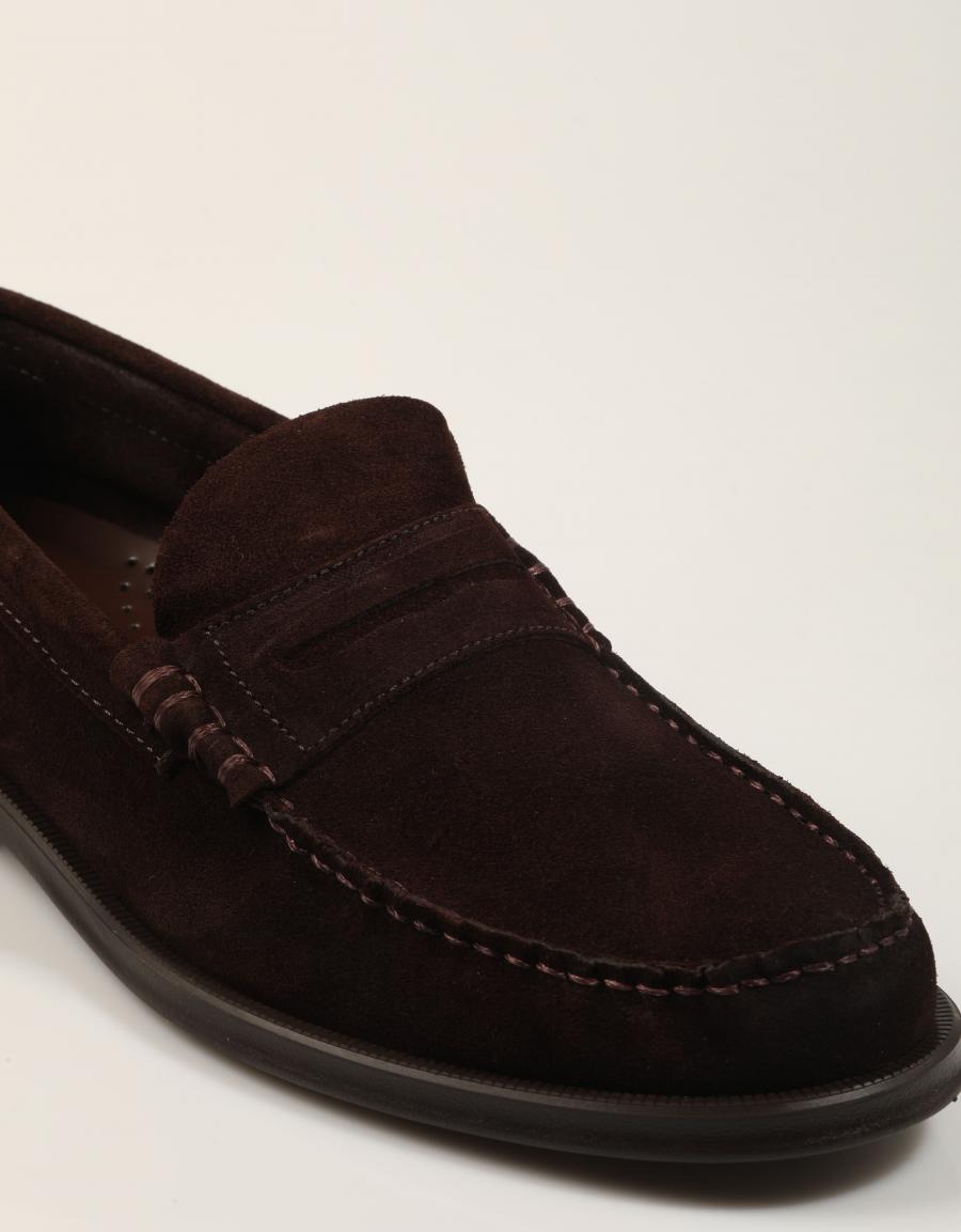 ZAPATOS FREELANCE KIOWA SERRAJE MARRON en color Marron
