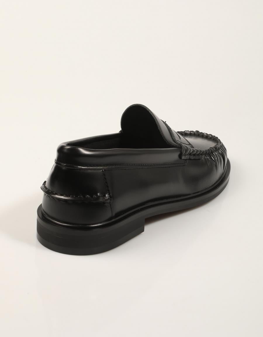 MOCASINES FREELANCE KIOWA ANTIC NEGRO en color Negro