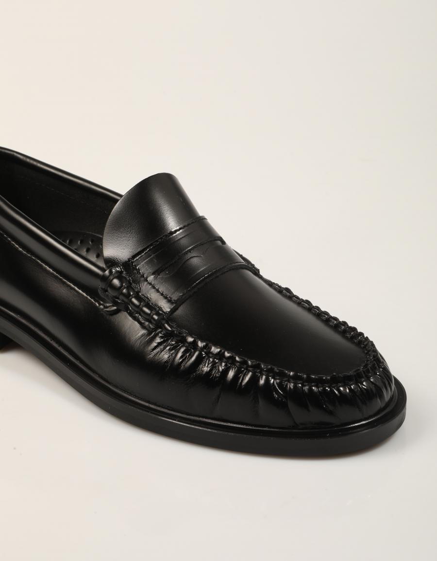 MOCASINES FREELANCE KIOWA ANTIC NEGRO en color Negro