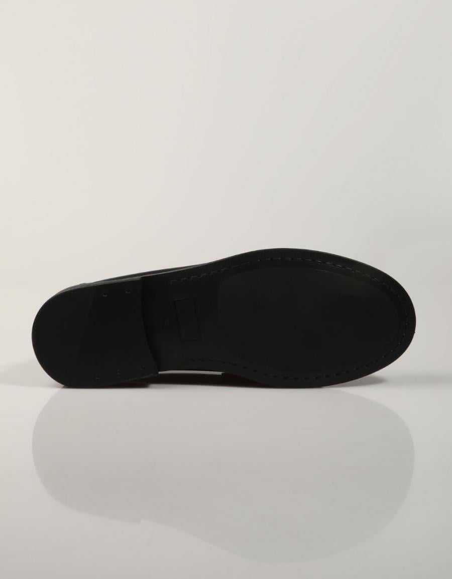 MOCASINES FREELANCE MOCASIN NAPA NEGRO en color Negro