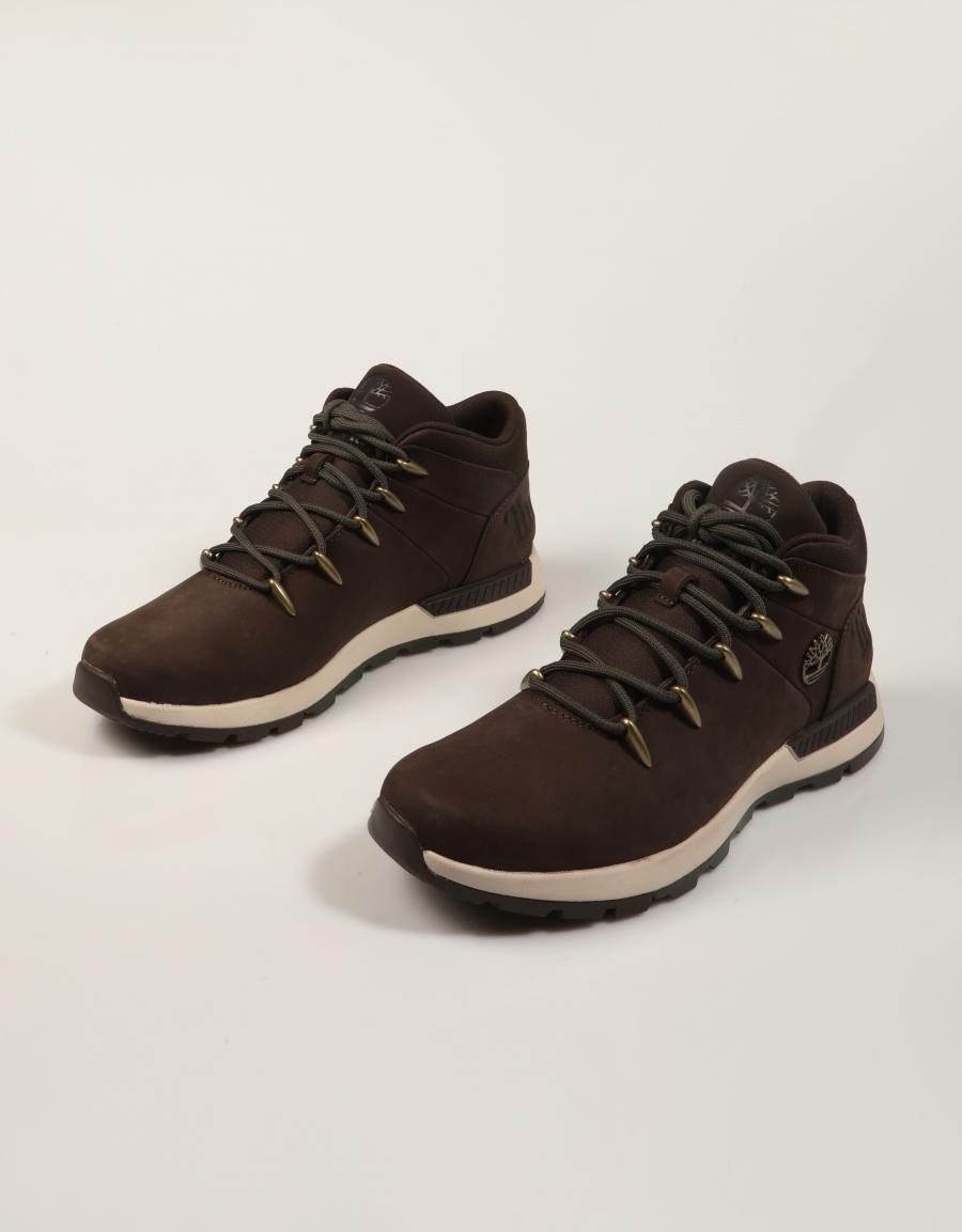 BOTINES TIMBERLAND SPRINT TREKKER DARK BROWN en color Marron