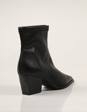 BOTINES MISS ELASTIC 078151-64-05/05 WEST NEGRO en color Negro