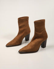 BOTINES MISS ELASTIC BOTÍN ANTE CUERO 075386-AE-08/08 en color Cuero