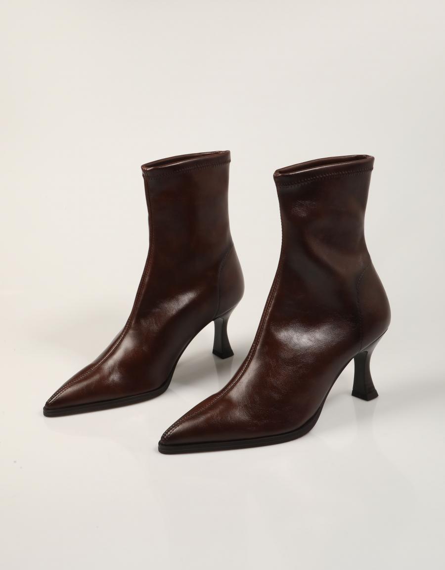 BOTINES MISS ELASTIC 078039-09-51/51 STR MARRON en color Marron
