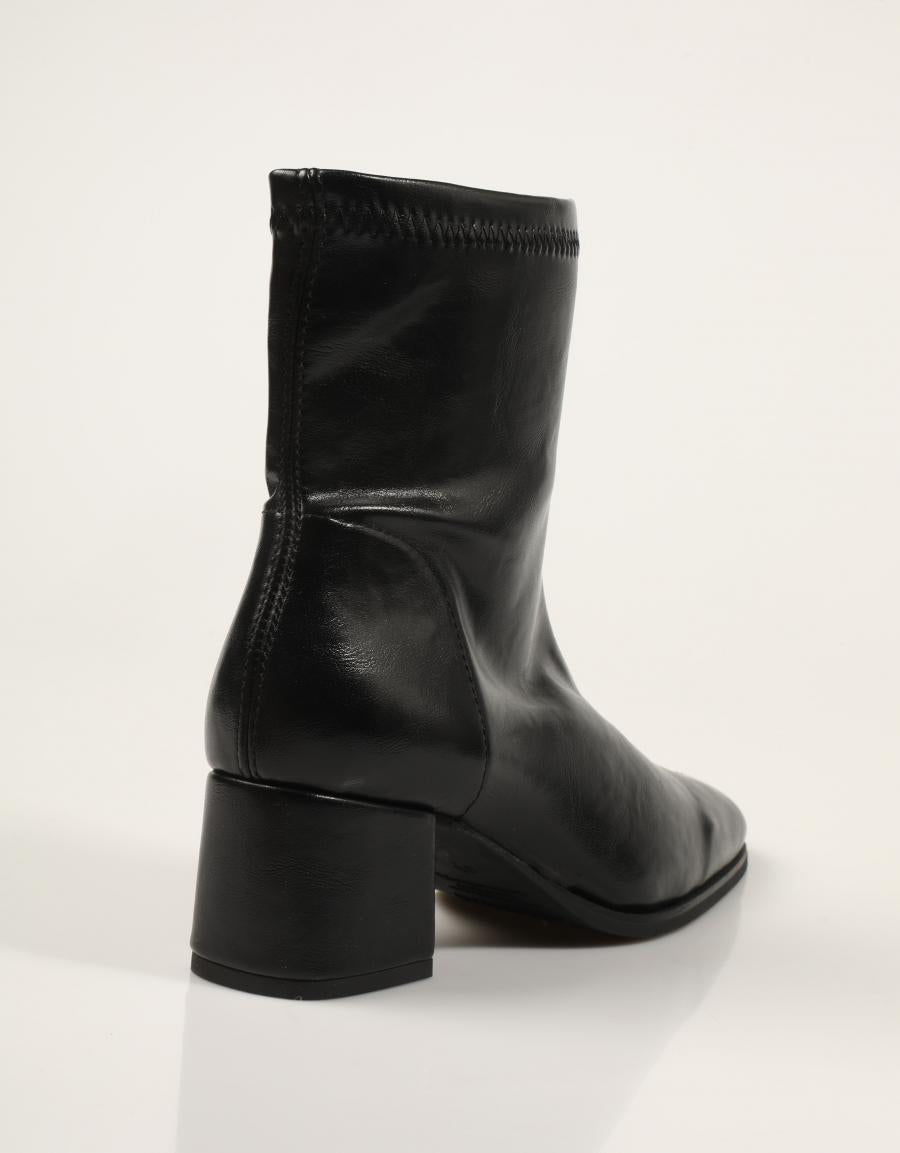 BOTAS MISS ELASTIC 075437-09-05/05 WOW STR NEGRO en color Negro