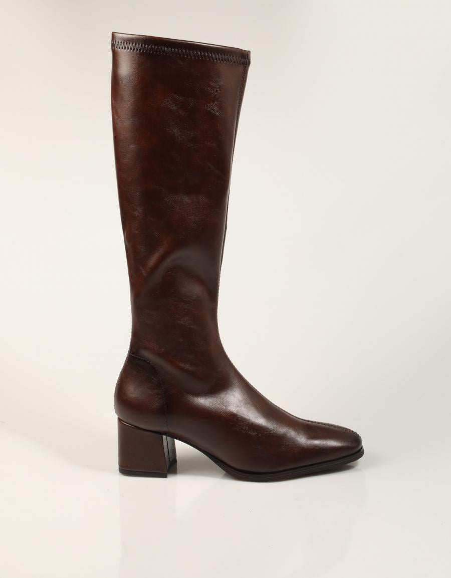 51 WOW STR MARRON en color Marron