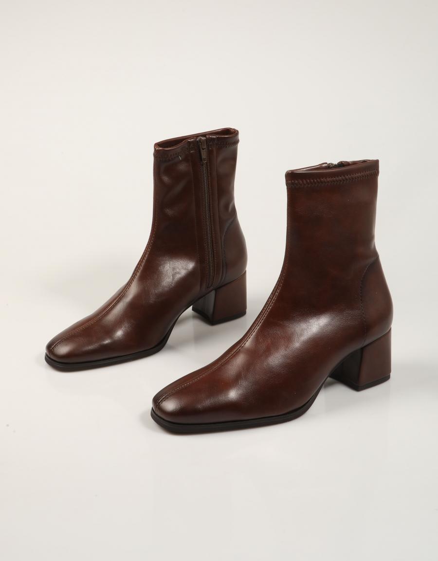 51 WOW STR MARRON en color Marron