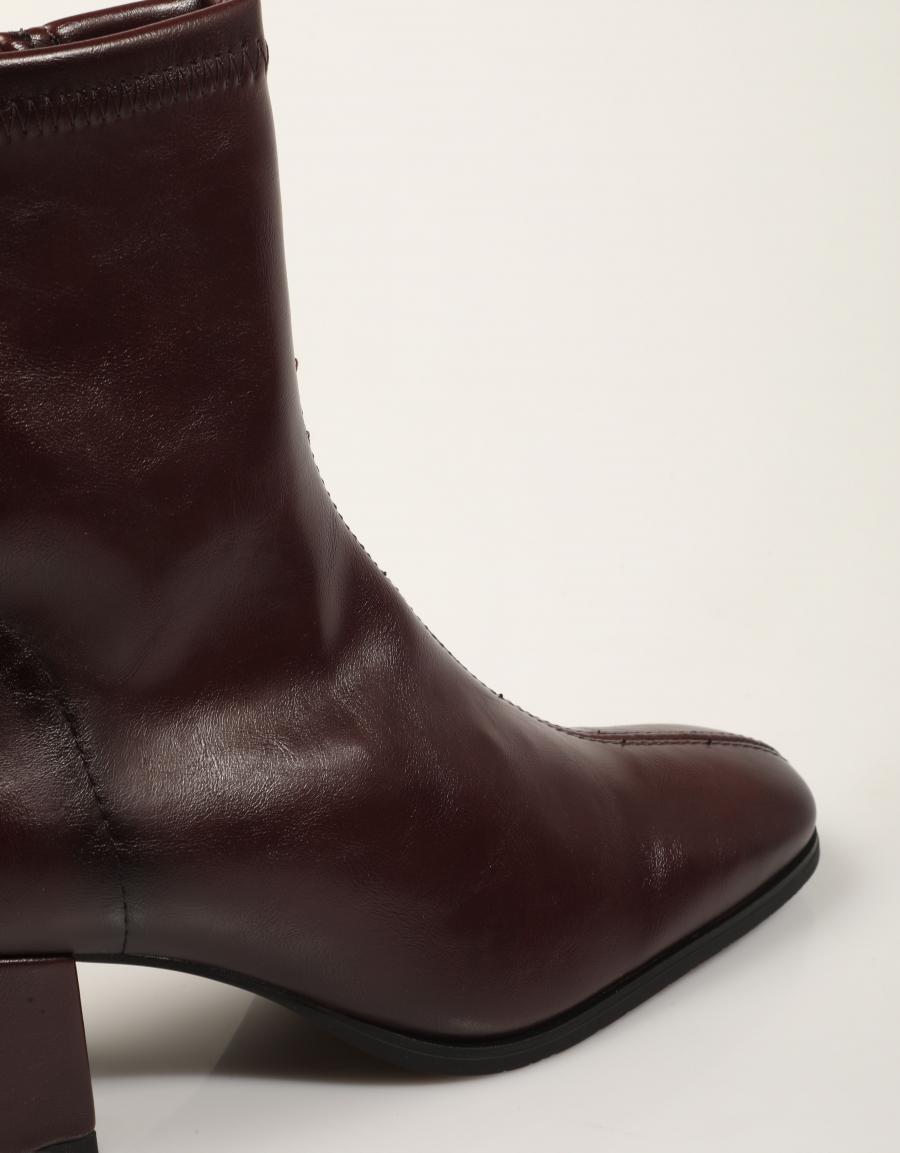 BOTINES MISS ELASTIC 075438-09-07/07 WOW STR BURDEOS en color Burdeos