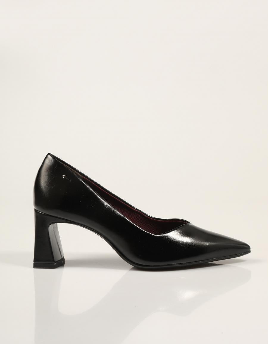 ZAPATOS TAMARIS SALON 1 22452 45 BLACK en color Negro