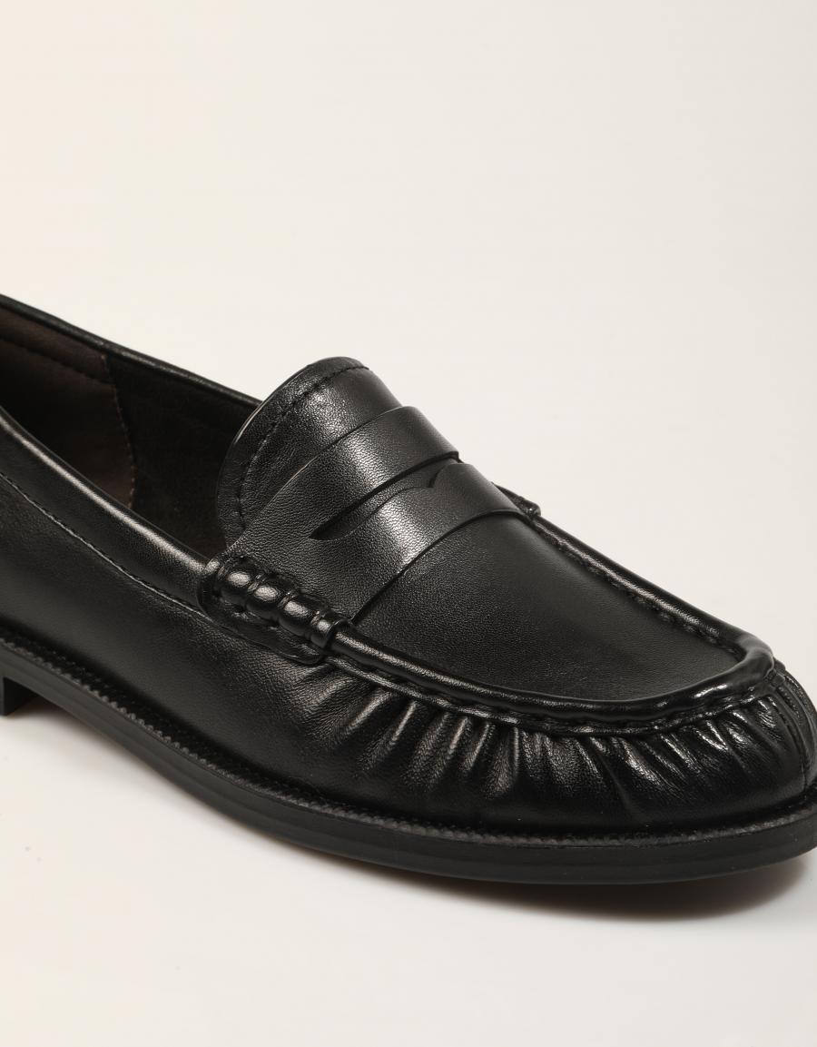 ZAPATOS TAMARIS MOCASIN BLACK en color Negro