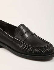 ZAPATOS TAMARIS MOCASIN BLACK en color Negro